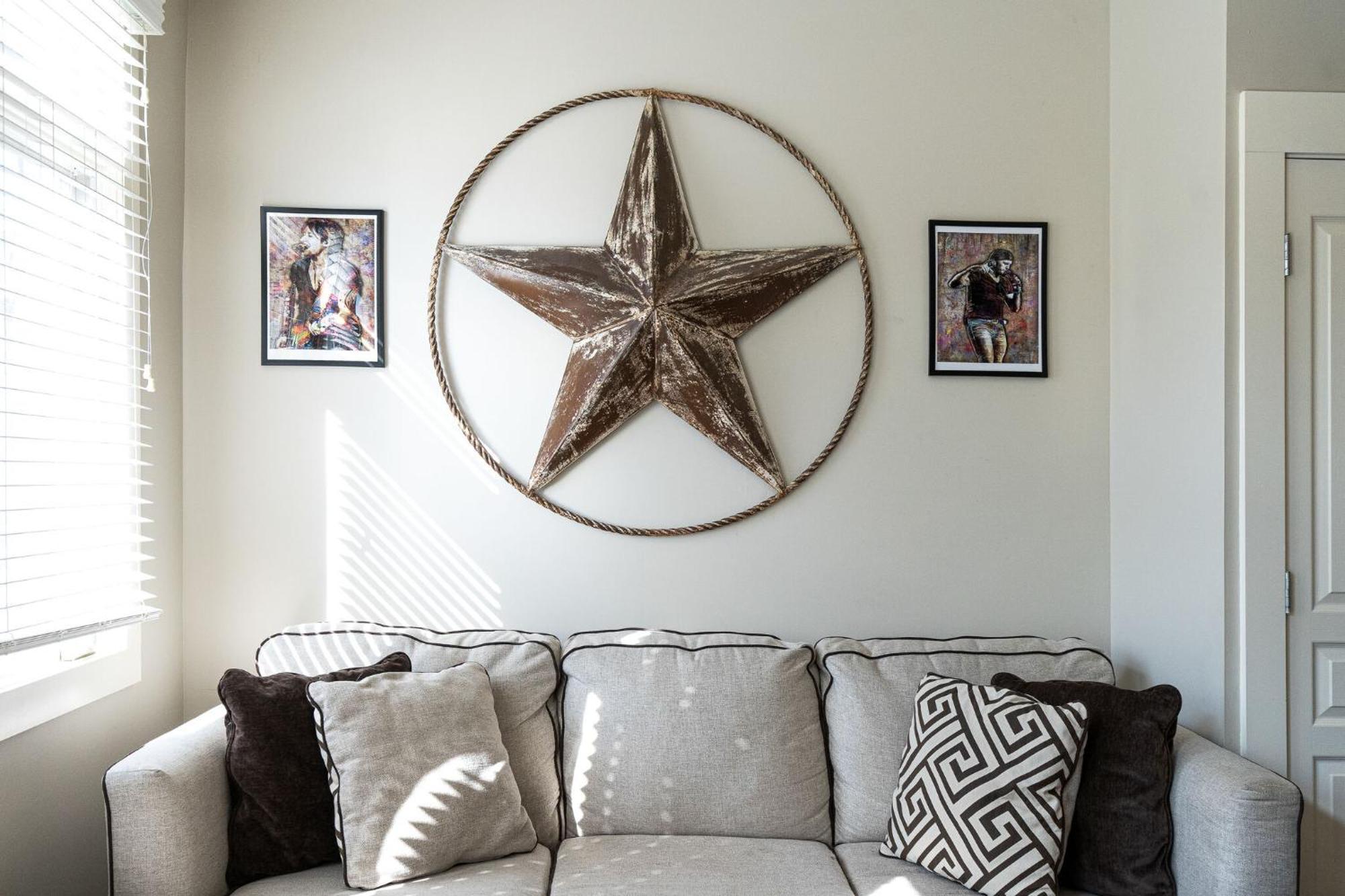 Appartamento The Celebrity - Minutes To Broadway With A Balcony Nashville Esterno foto